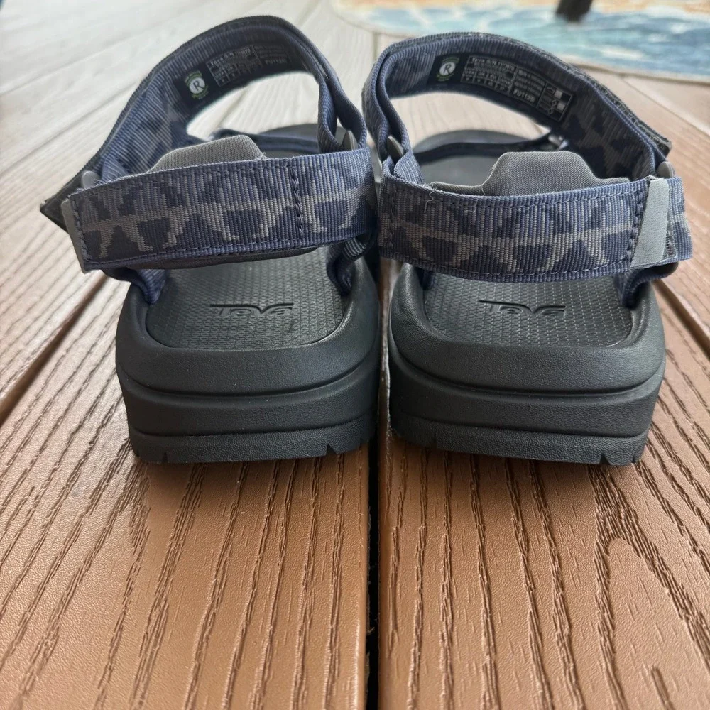 TEVA Men's Hurricane XLT3 Sandal Size 9 Criss Cross Navy/Grey New
